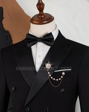  Black Suit Coat Sit 