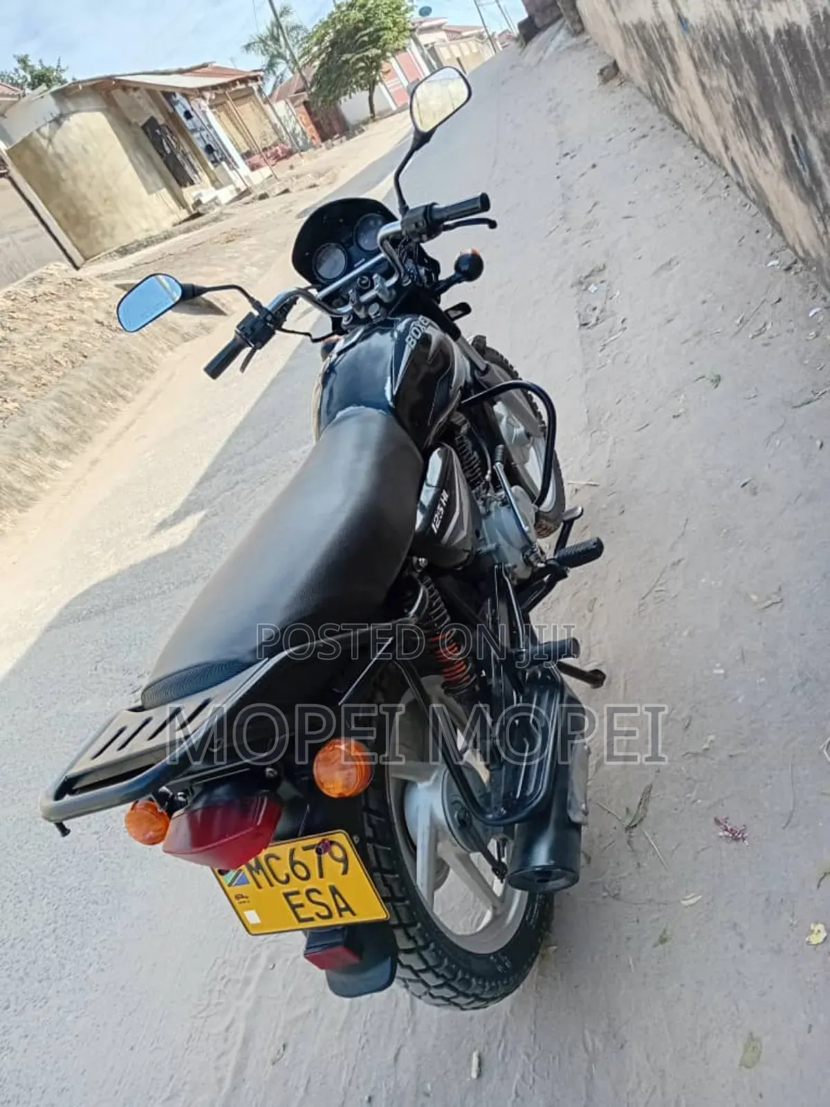 Bajaj Boxer 125 2025 Black
