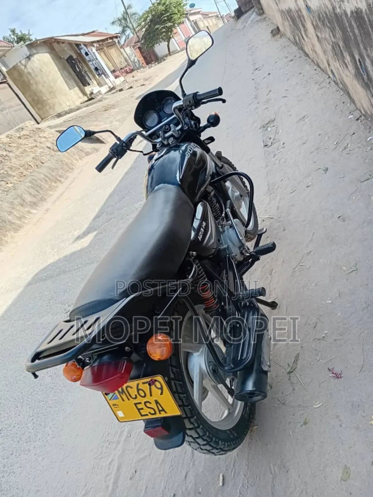 Bajaj Boxer 125 2025 Black