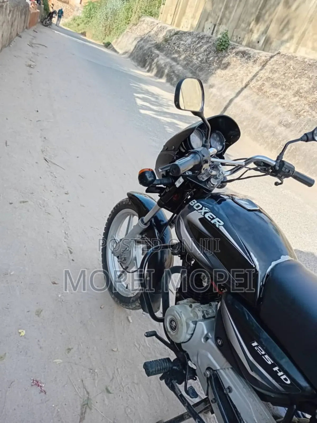 Bajaj Boxer 125 2025 Black