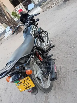 Bajaj Boxer 125 2021 Black