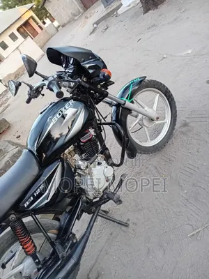 Bajaj Boxer 125 2021 Black