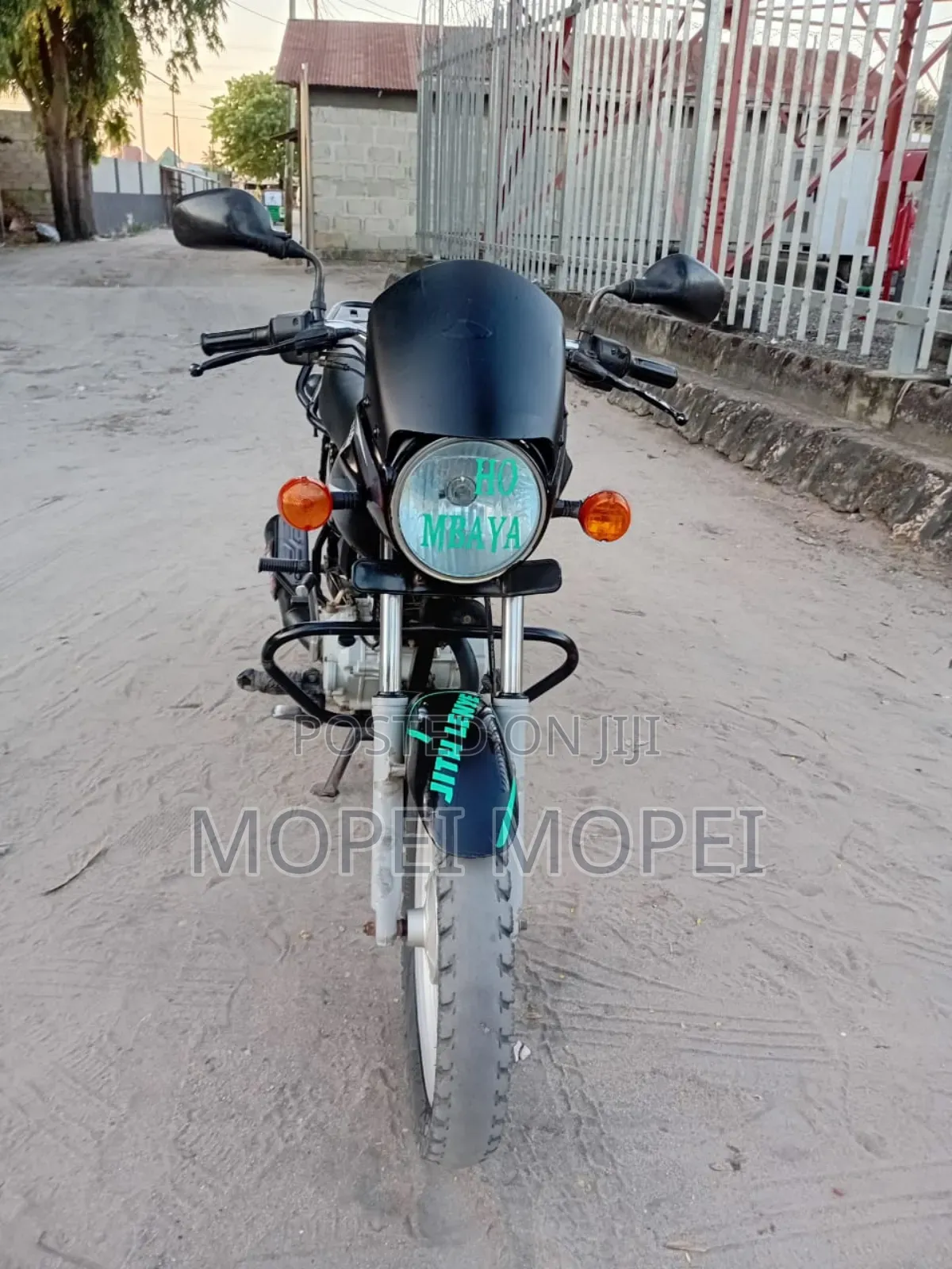 Bajaj Boxer 125 2021 Black