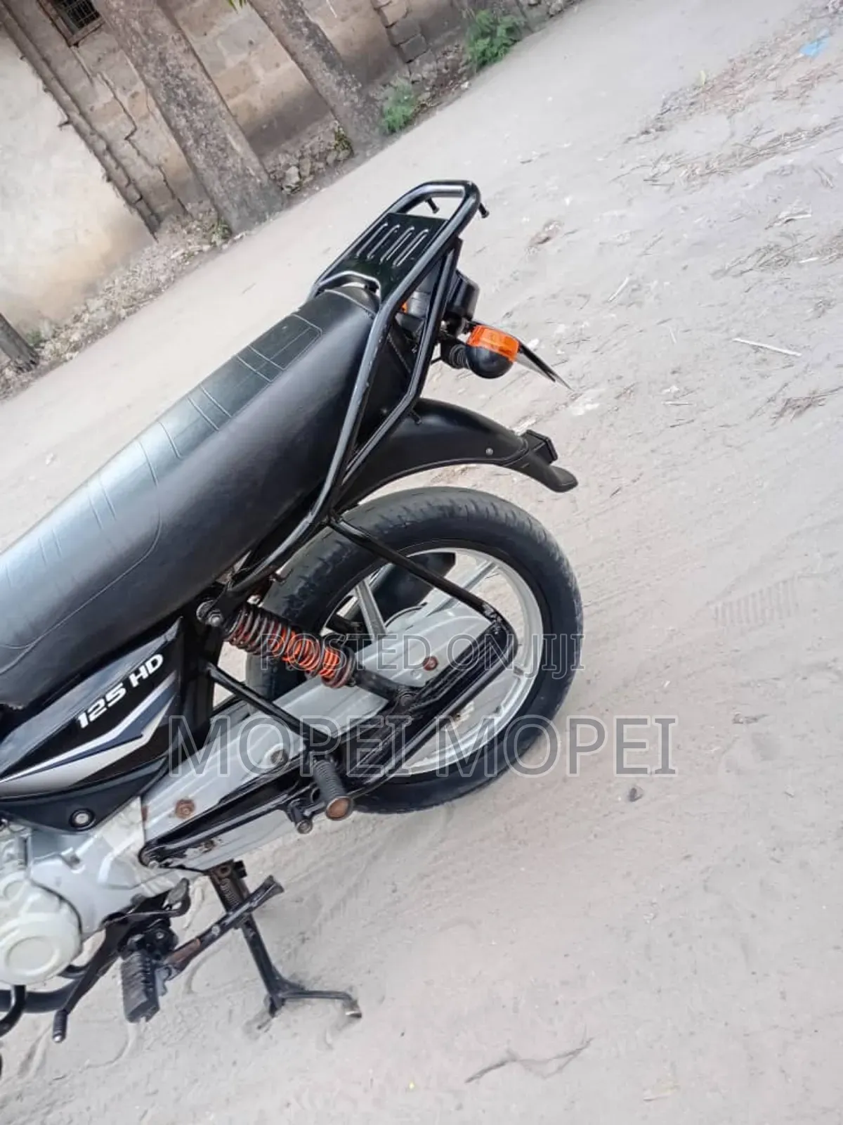 Bajaj Boxer 125 2025 Black