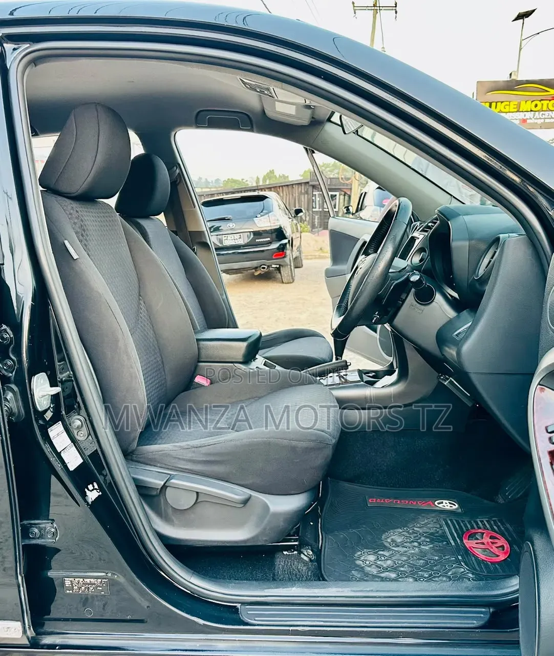 Toyota Vanguard 2007 Black