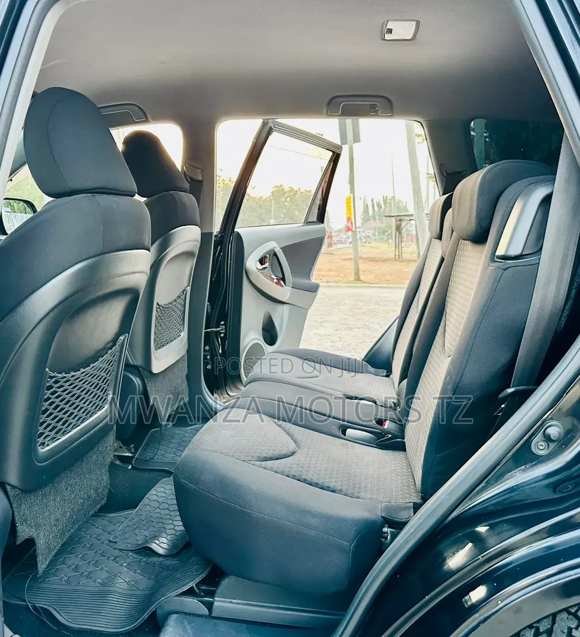Toyota Vanguard 2007 Black