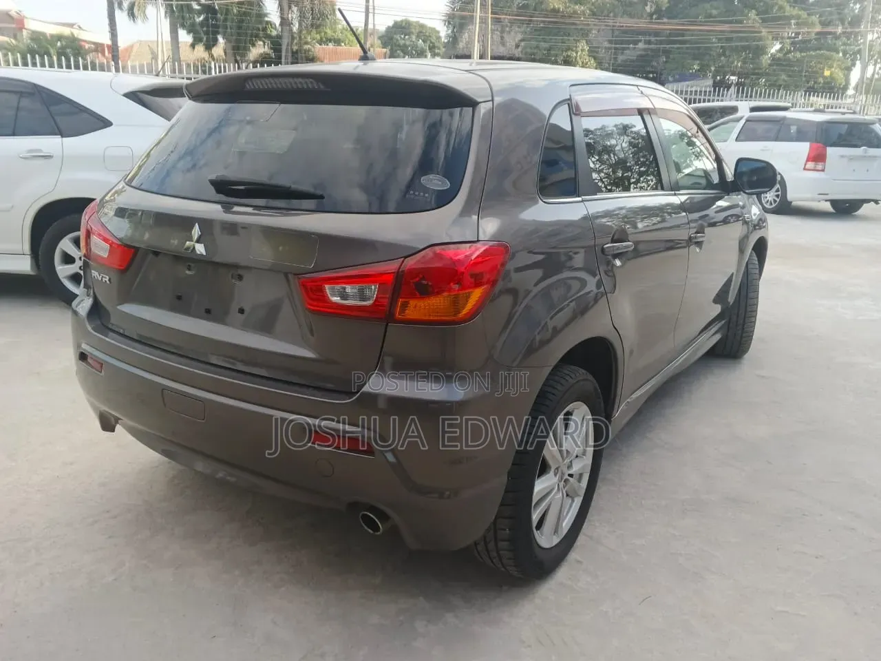 Mitsubishi RVR 2.0 2011 Gray