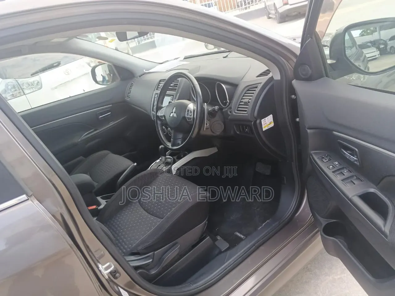 Mitsubishi RVR 2.0 2011 Gray
