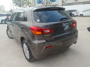 Mitsubishi RVR 2.0 2011 Gray