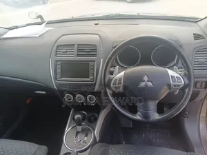 Mitsubishi RVR 2.0 2011 Gray