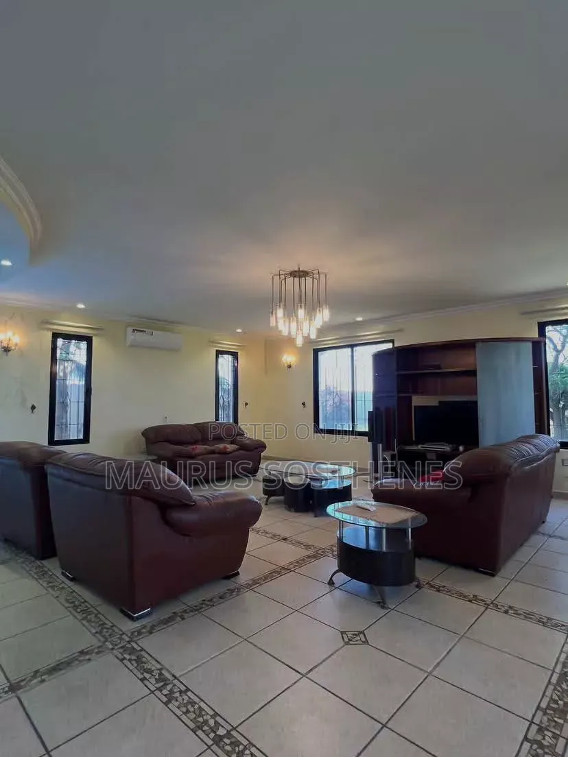Furnished 4bdrm Villa in Kawe Beach for rent