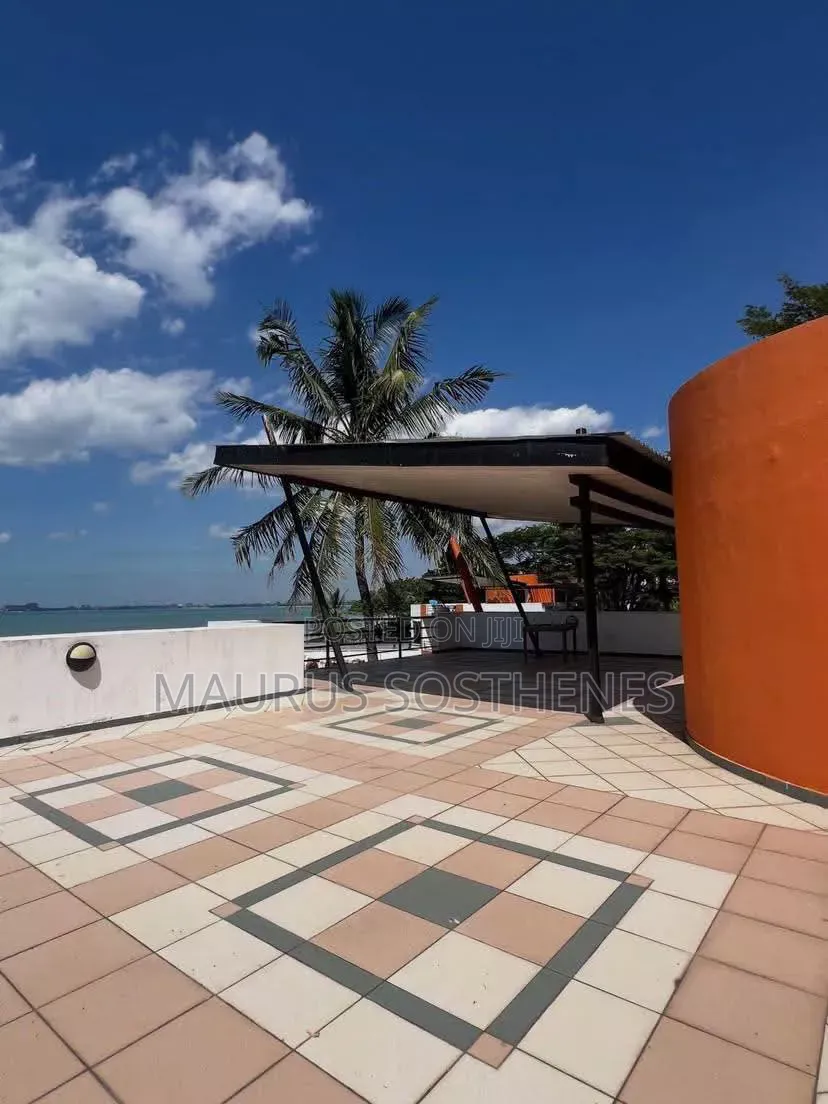 Furnished 4bdrm Villa in Kawe Beach for rent