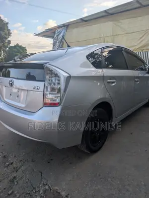 Toyota Prius 2010 Silver