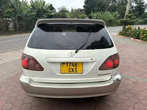 Toyota Harrier 2001 Pearl