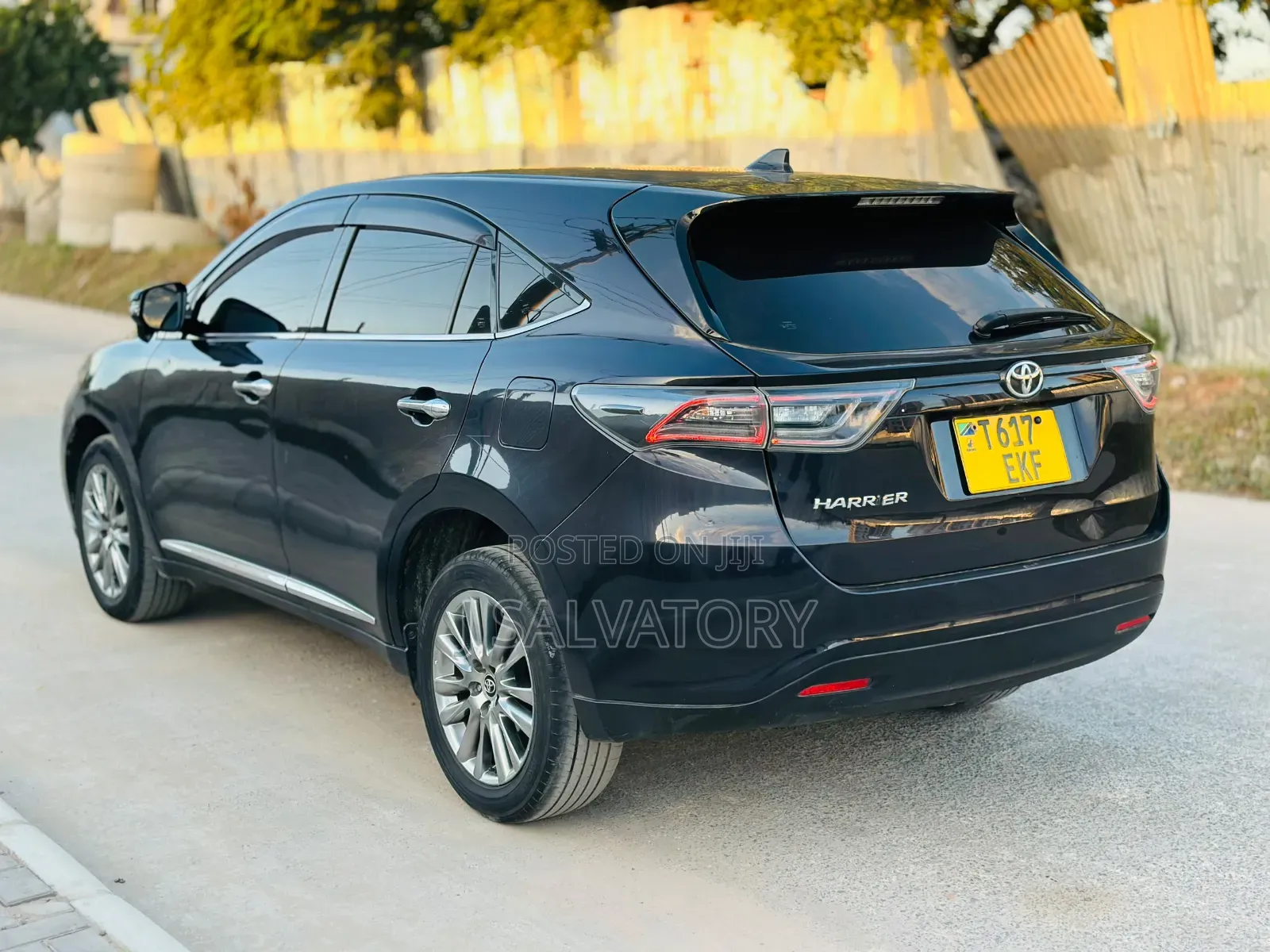 Toyota Harrier 2015 Beige