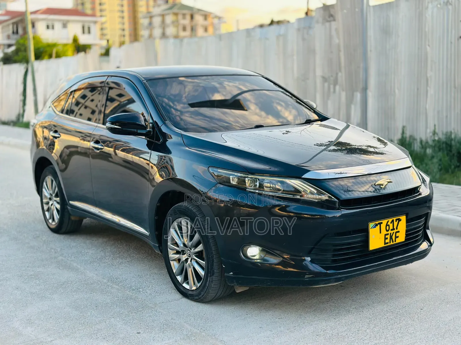 Toyota Harrier 2015 Beige