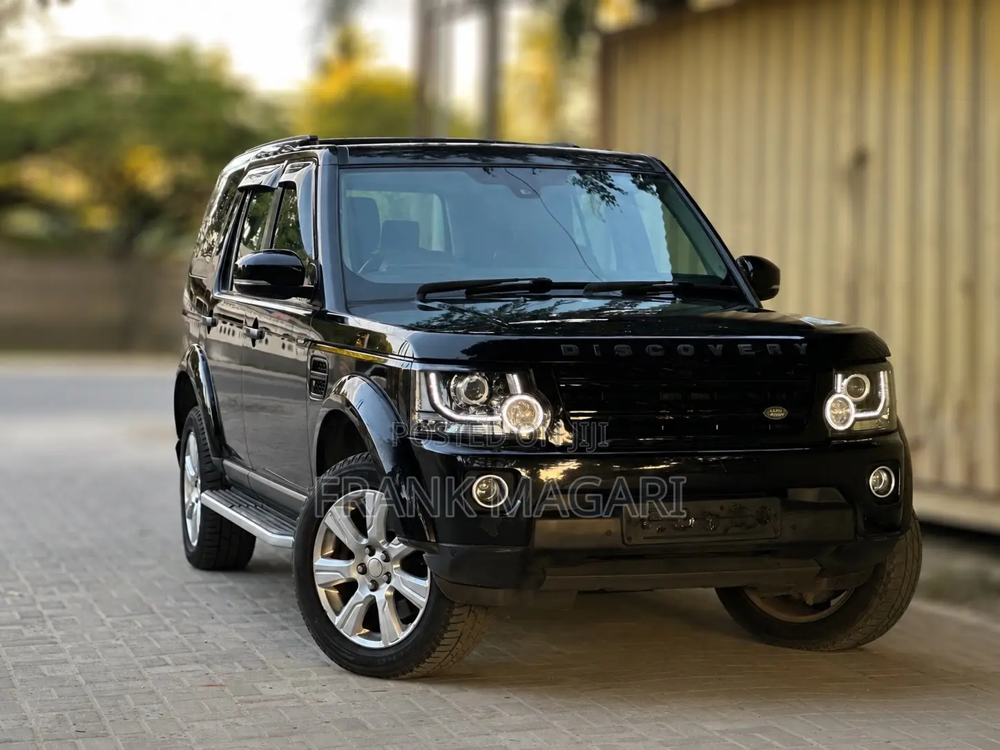 Land Rover Discovery 2015 Black