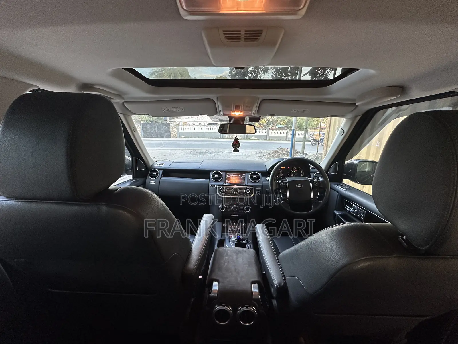 Land Rover Discovery 2015 Black