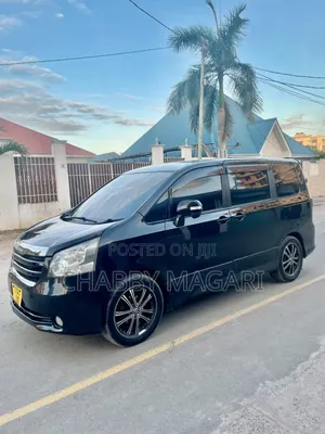 Toyota Noah 2008 Black