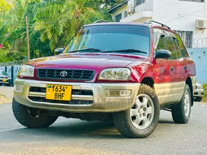 Toyota RAV4 2001 Maroon