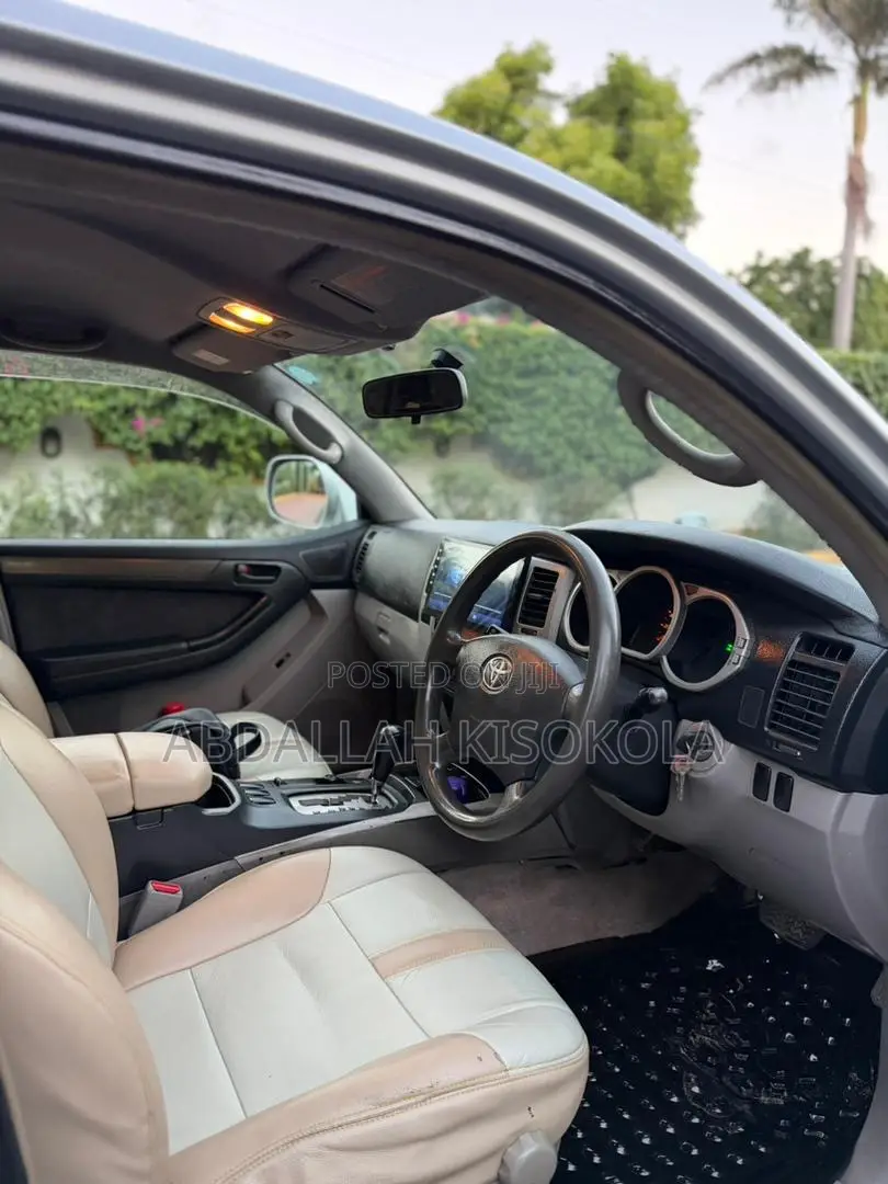 Toyota Hilux Surf 2.7 SSR 2005 Silver