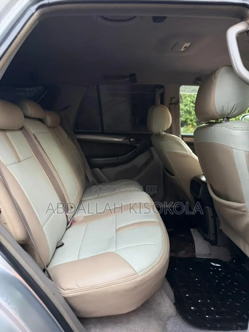 Toyota Hilux Surf 2.7 SSR 2005 Silver