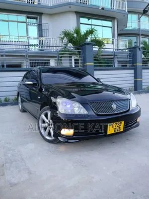 Toyota Crown 2006 Black