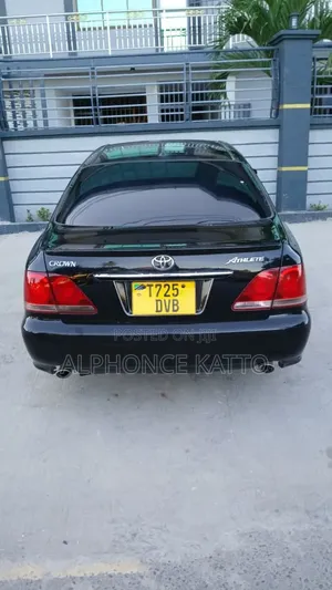 Toyota Crown 2006 Black