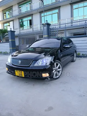 Toyota Crown 2006 Black