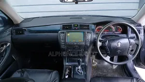 Toyota Crown 2006 Black