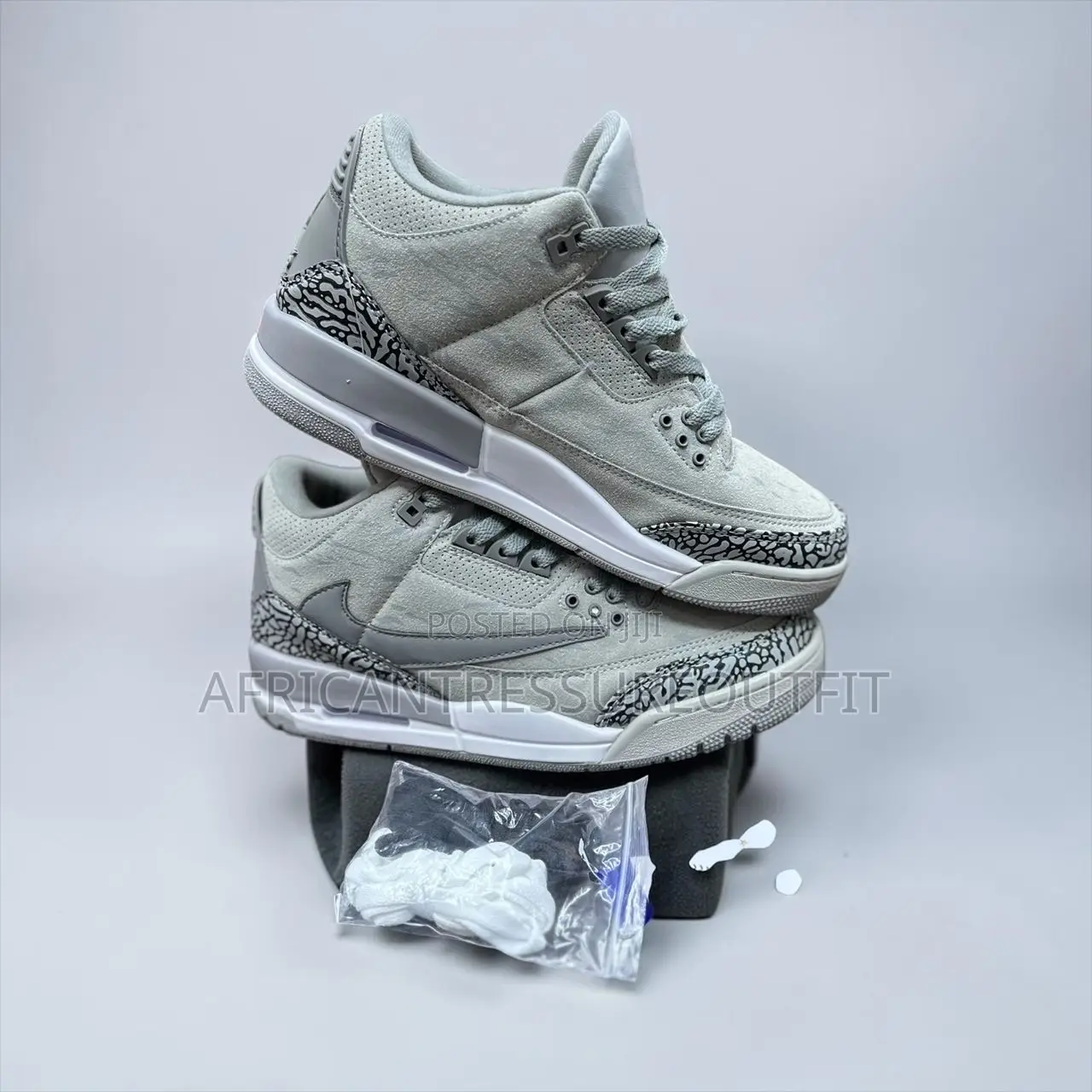 Air Jordan 3 Retro True Blue Design