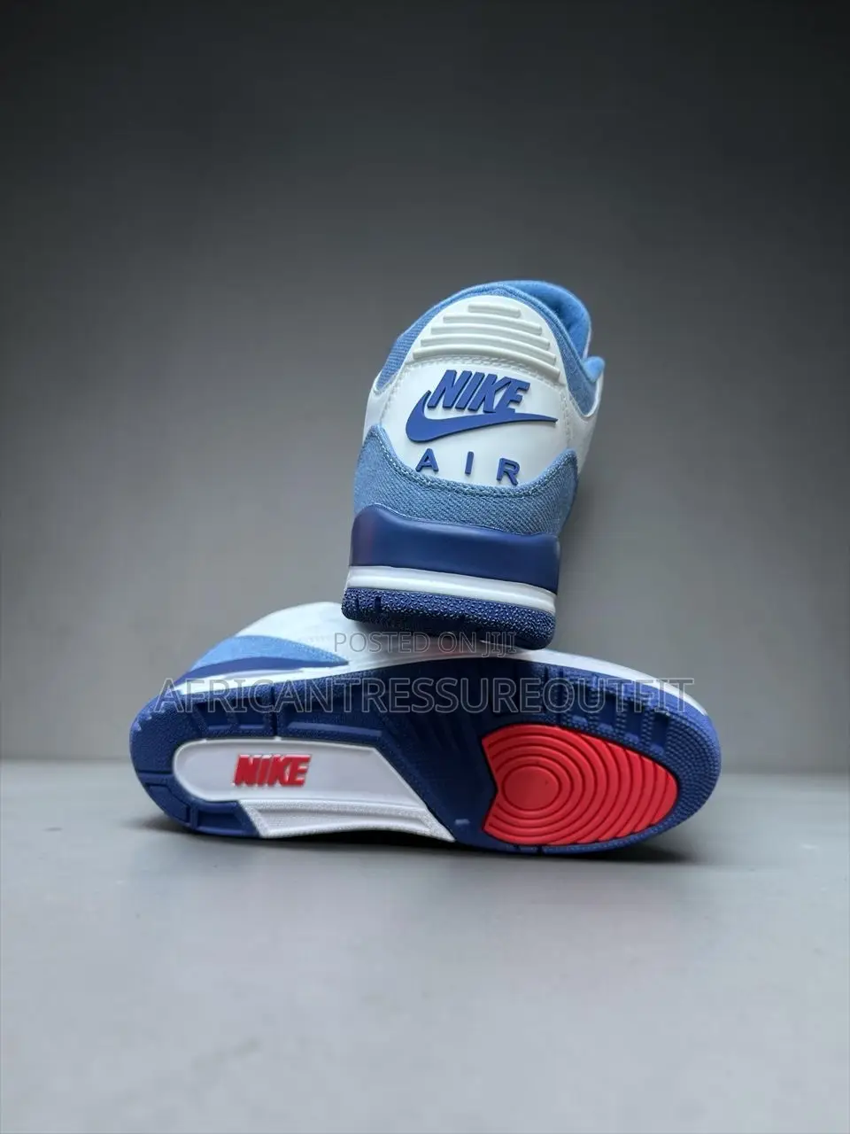 Air Jordan 3 Retro True Blue Design