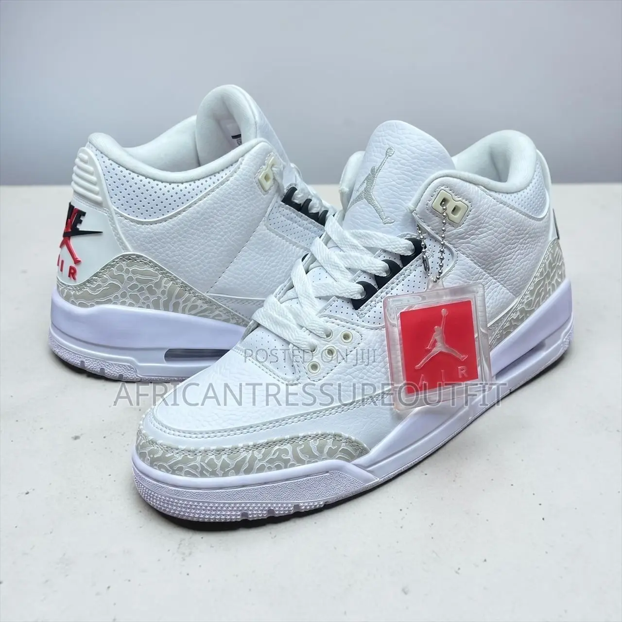 Air Jordan 3 Retro True Blue Design