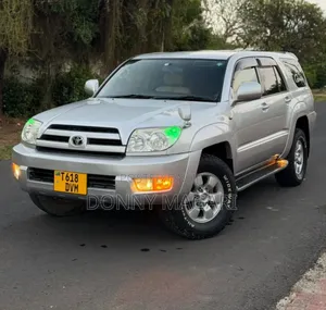 Toyota Hilux Surf 2005 Silver