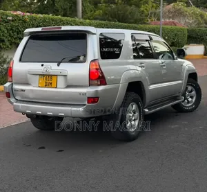 Toyota Hilux Surf 2005 Silver