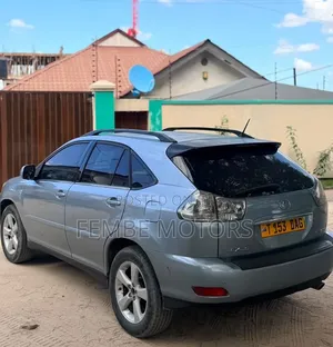 Toyota Harrier 2005 Blue