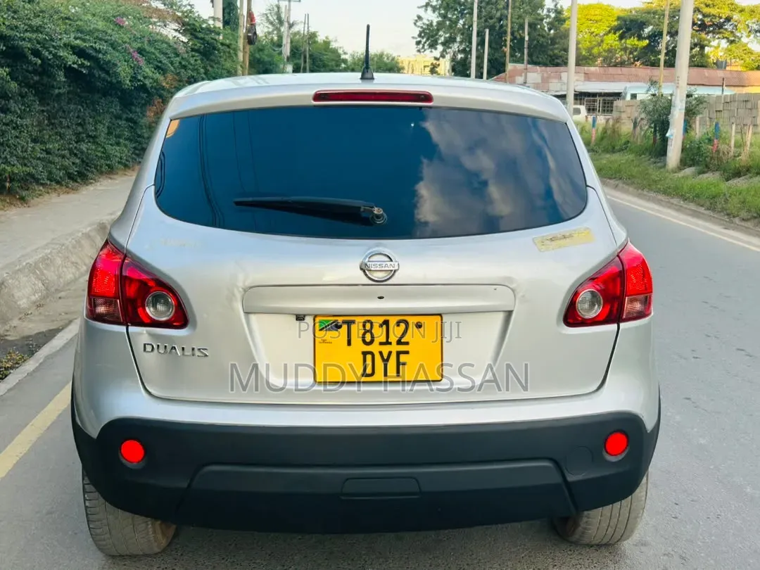 Nissan Dualis 2010 Silver