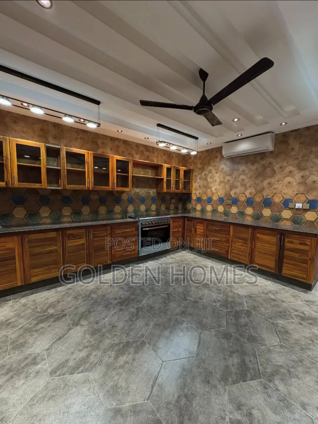 Furnished 3bdrm Apartment in Upanga East for rent