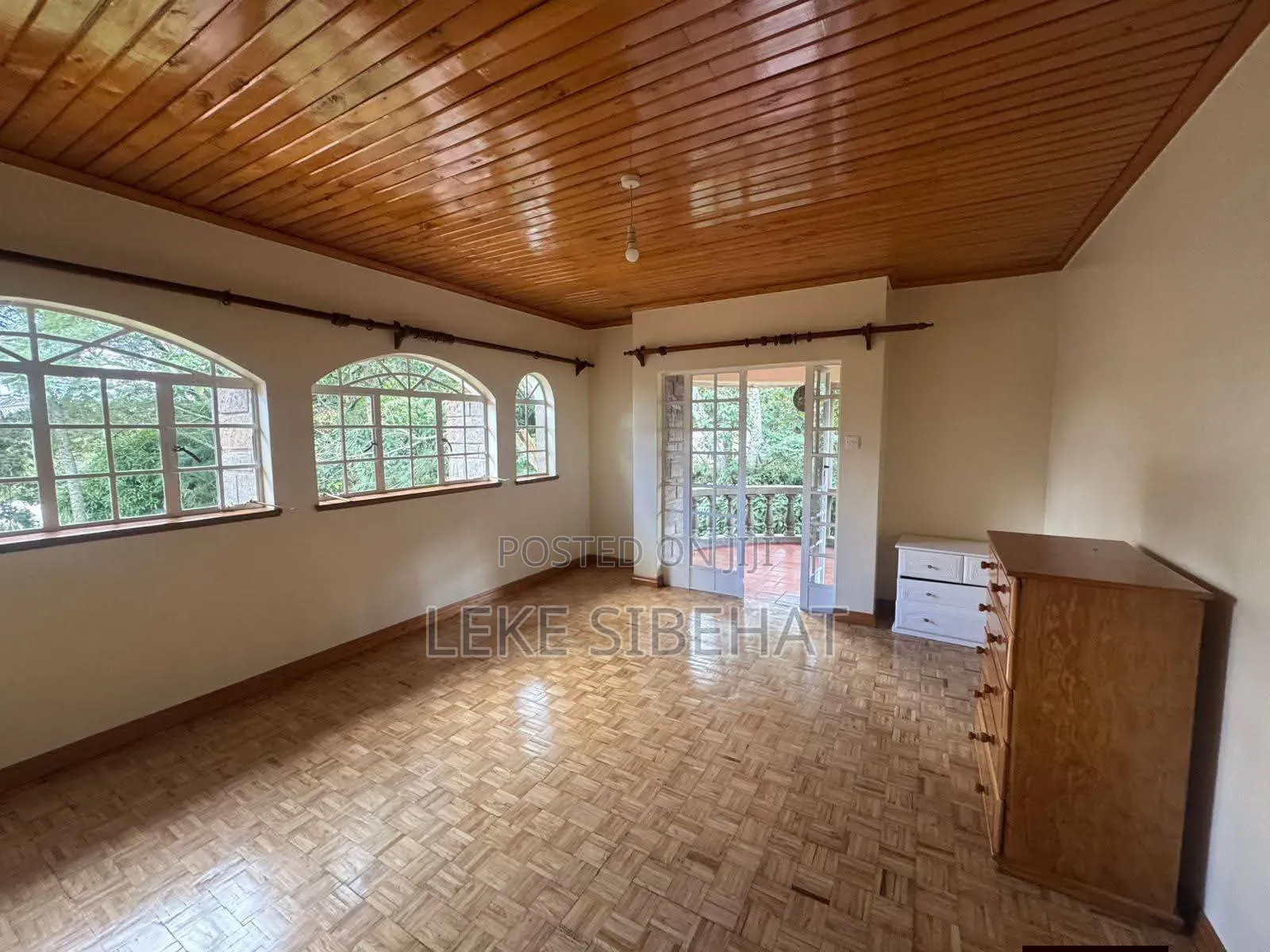 4bdrm House in Oyster Bay for rent