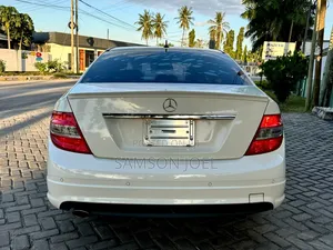 Mercedes-Benz C-Class 2008 White