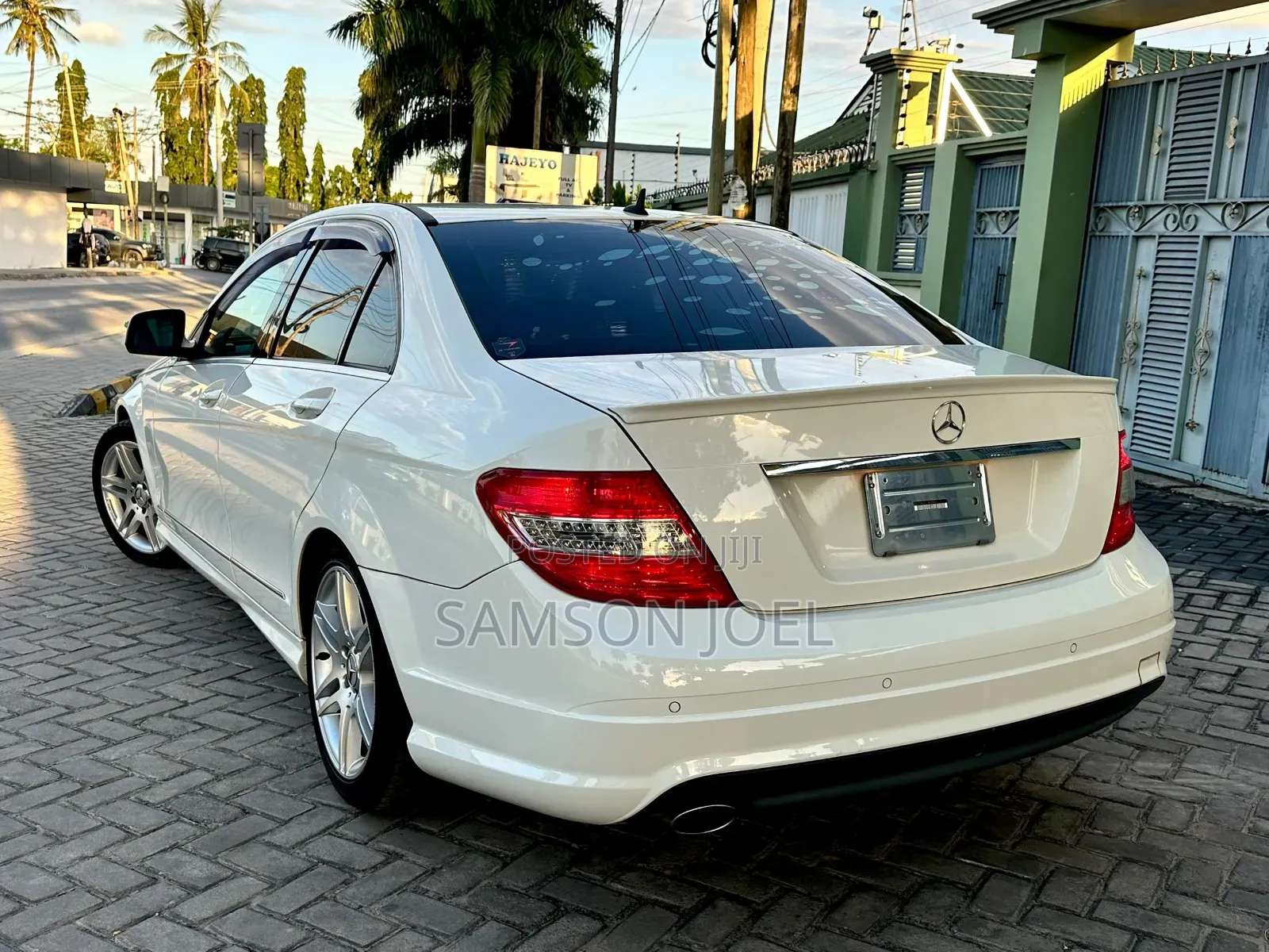 Mercedes-Benz C-Class 2008 White