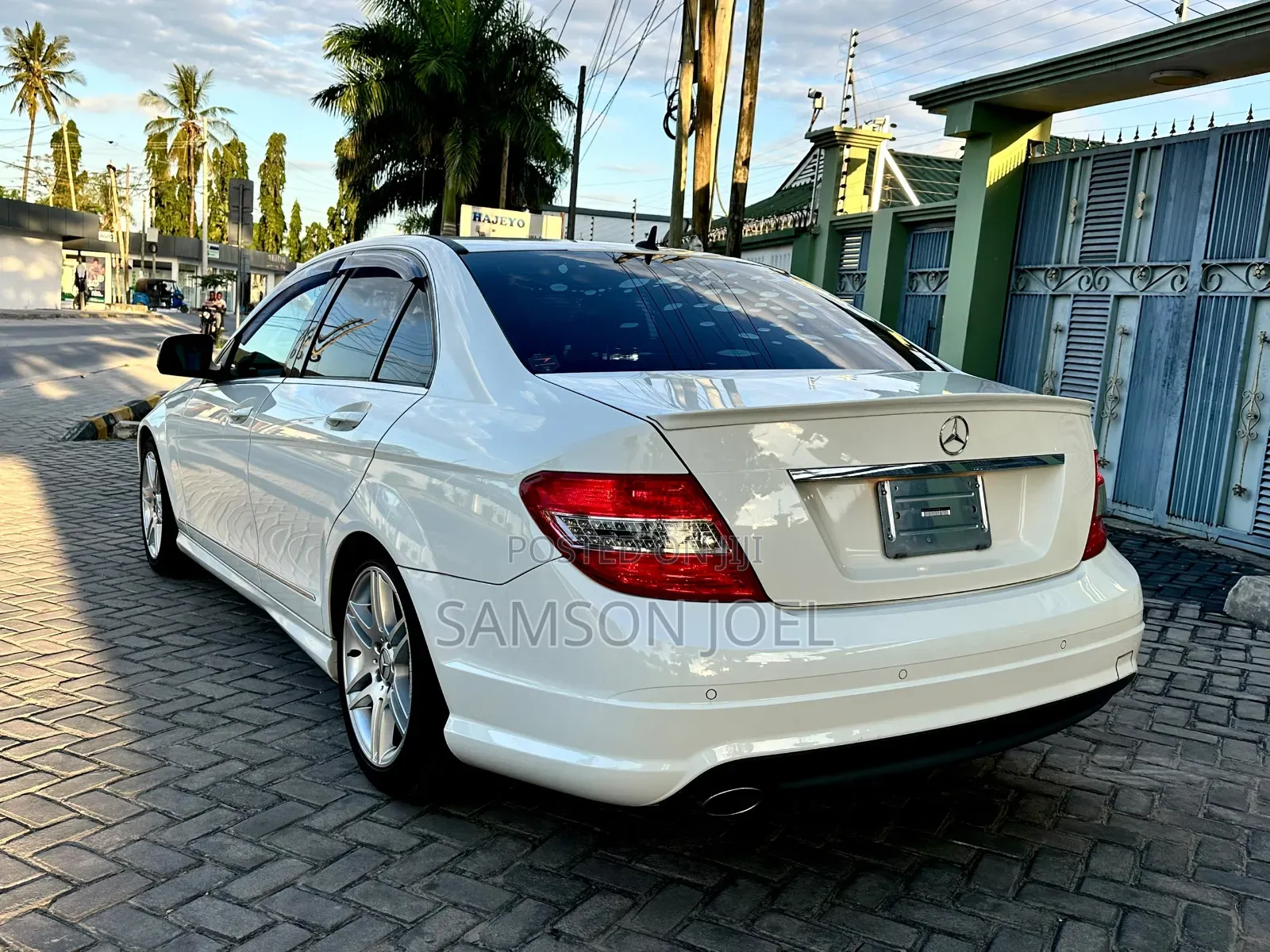 Mercedes-Benz C-Class 2008 White
