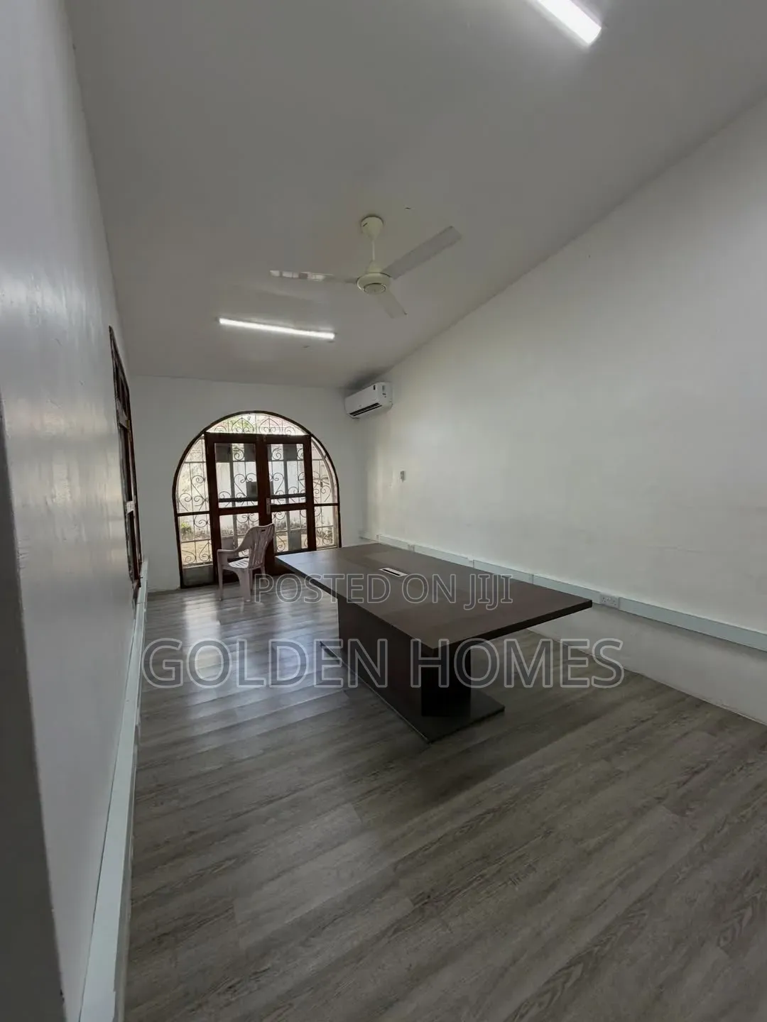 4bdrm Apartment in Masaki for rent