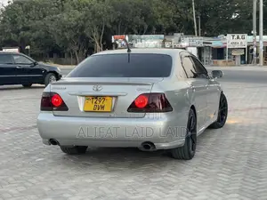 Toyota Crown 2004 Silver