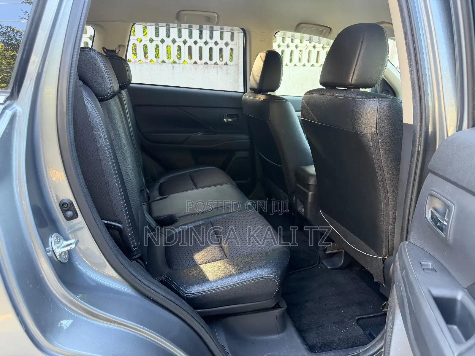 Mitsubishi Outlander 2015 Gray