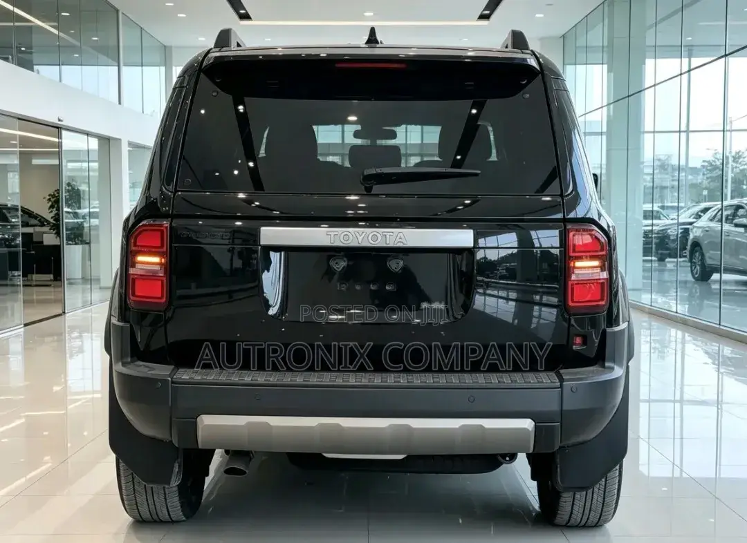 Toyota Land Cruiser LC250 2024