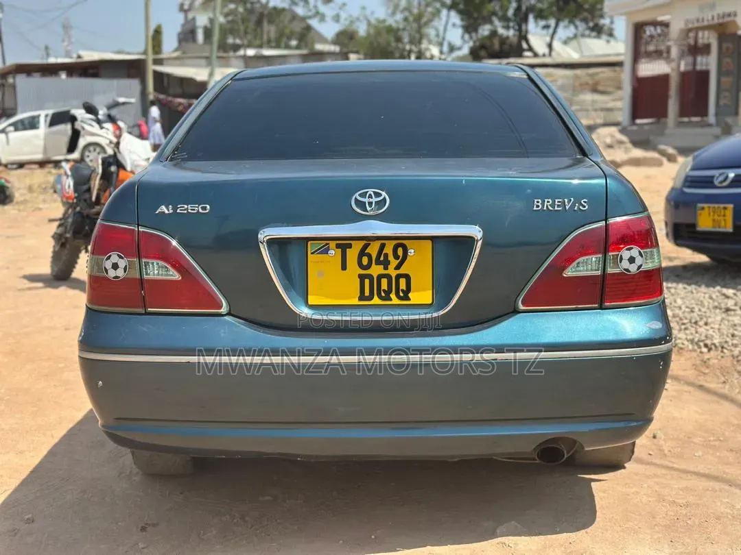 Toyota Brevis 2005 Blue