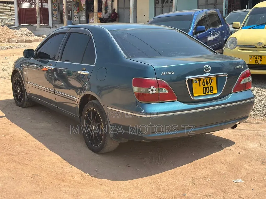 Toyota Brevis 2005 Blue