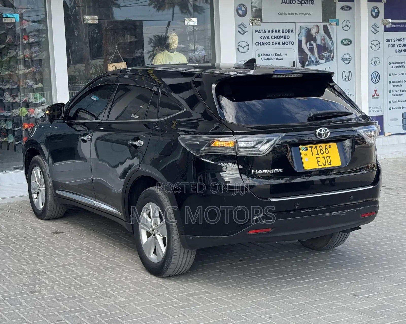 Toyota Harrier 2014 Black