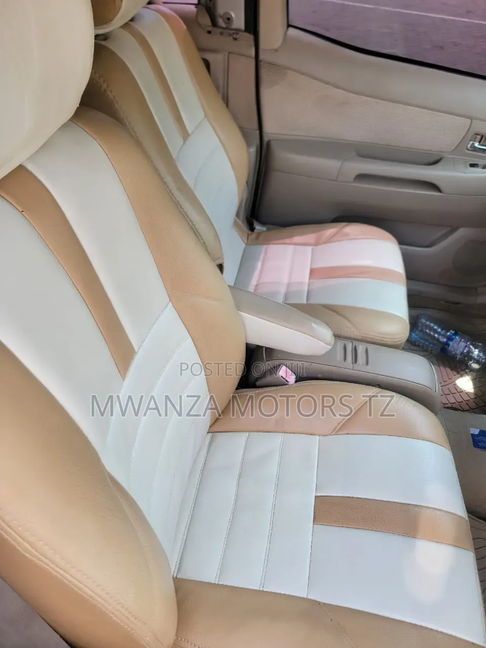 Toyota Raum 2005 Silver